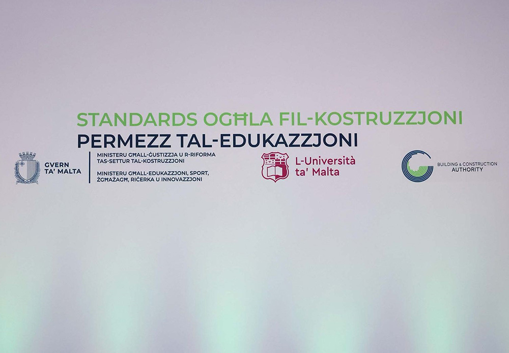 Standards ogħla fil-kostruzzjoni permezz tal-edukazzjoni